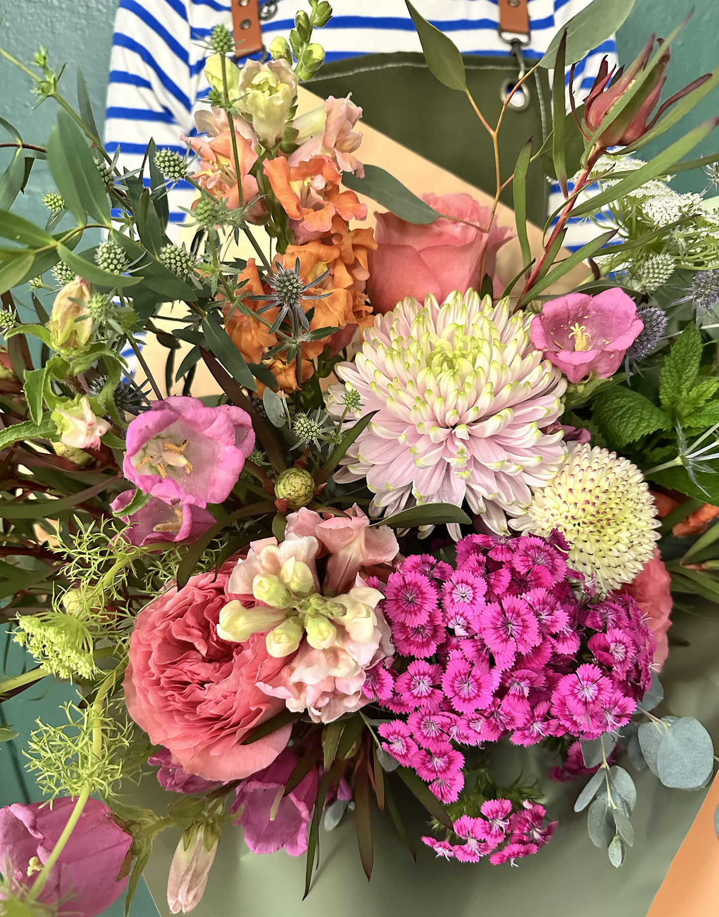 Hand-Tied French Bouquet - Plus Grand