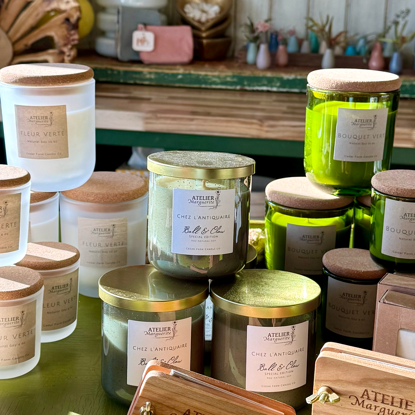 Candle Chez L’Antiquaire Ball & Claw Special Edition