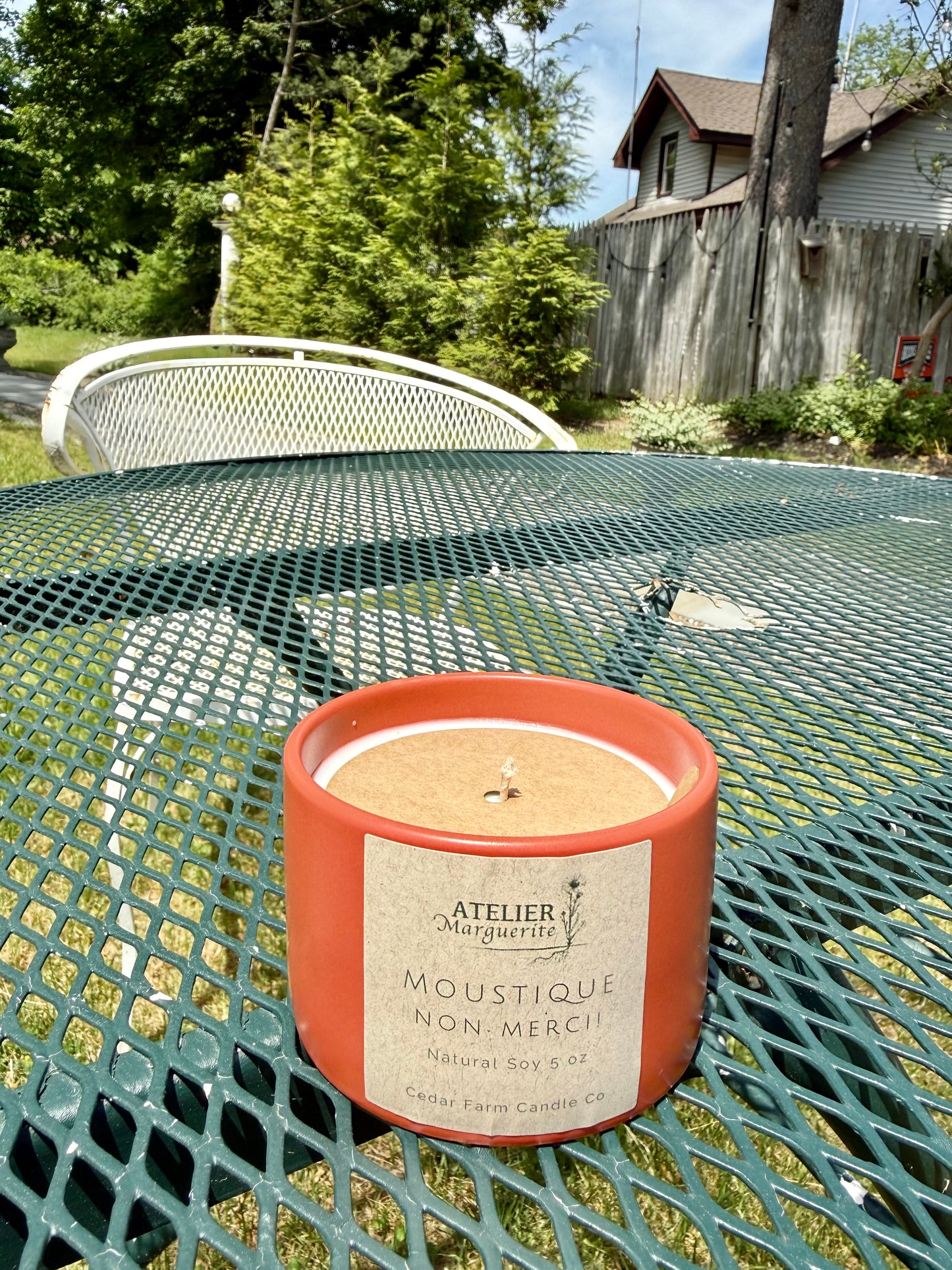 Atelier Marguerite "Moustique, Non Merci!" Candle