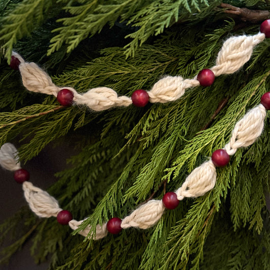 Popcorn and Cranberry Garland